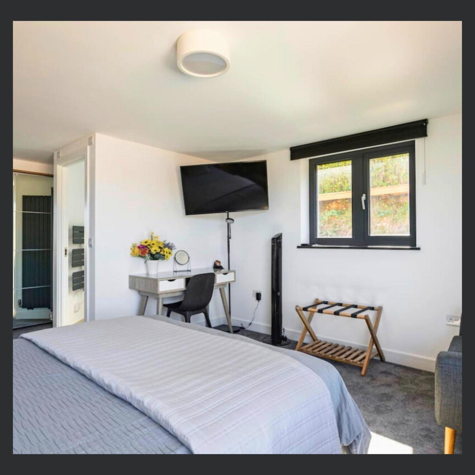 Uno St Ives - Luxury Serviced Accommodation Екстер'єр фото